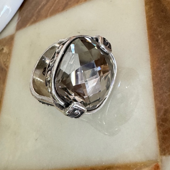 Brighton cushion cut crystal ring - Picture 6 of 6